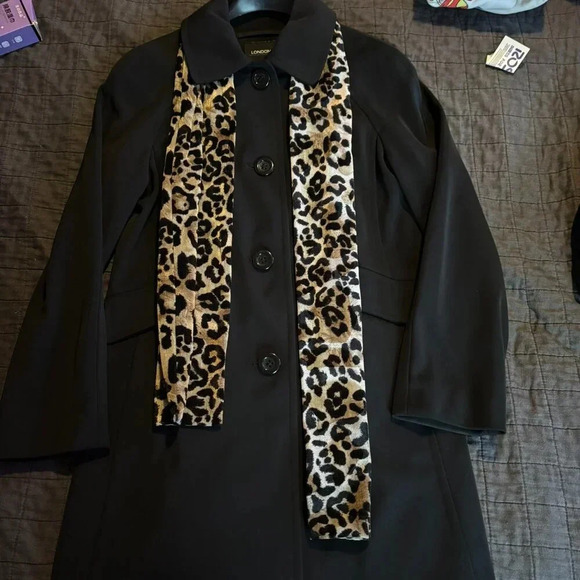 London Fog short‎ peacoat with scarf - Picture 1 of 7